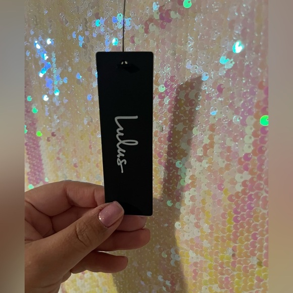 NWT! Lulu’s white sequin iridescent, mini dress with adjustable straps. XL. - Picture 3 of 7